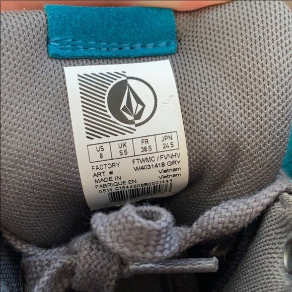 Volcom high tops - Picture 7 of 11